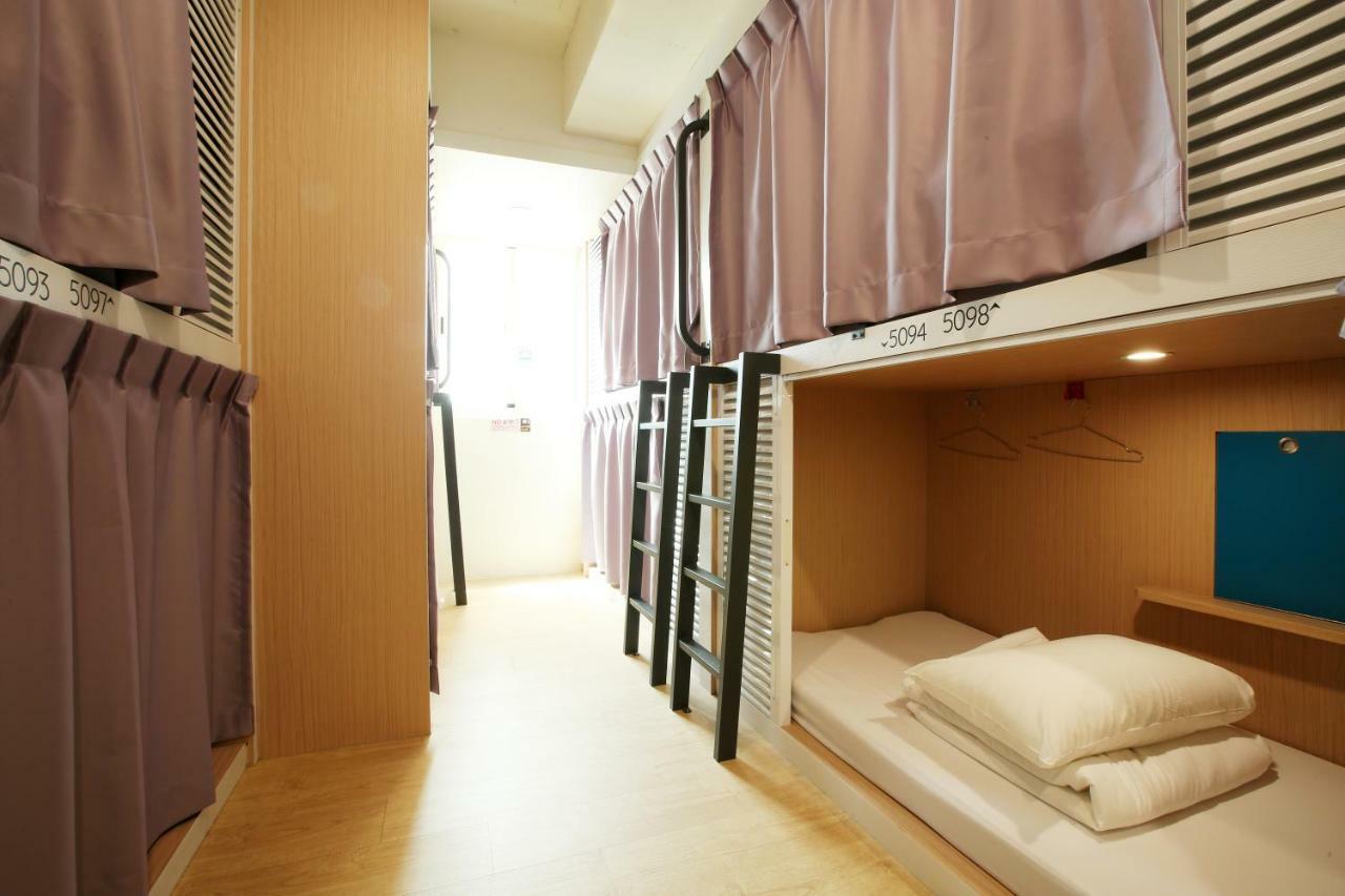 Loosha Hostel Taichung Exterior foto