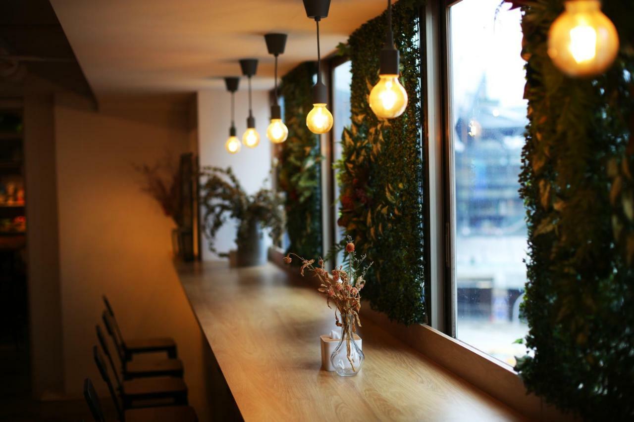 Loosha Hostel Taichung Exterior foto