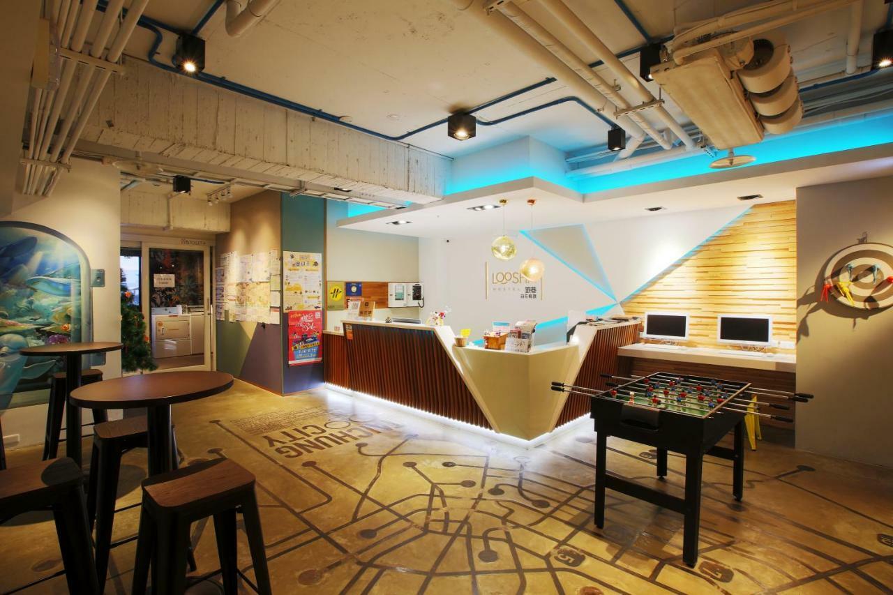Loosha Hostel Taichung Exterior foto