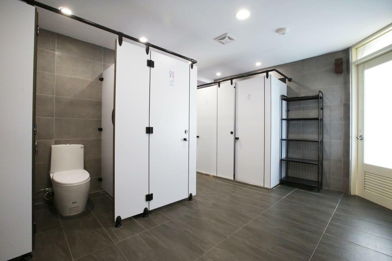 Loosha Hostel Taichung Exterior foto
